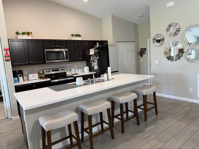 5425 NW Edgewater Avenue, Port St. Lucie, Port St Lucie, FL 34983