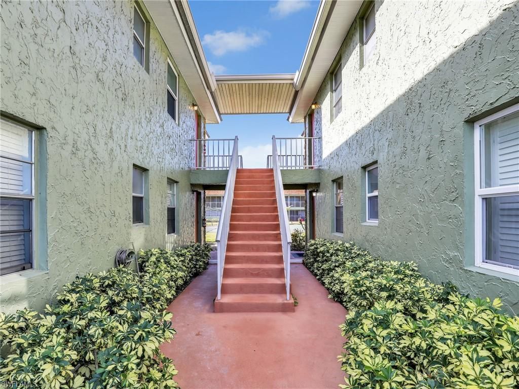 1400 Pompei LN # 52, NAPLES, FL 34103 — photo 4