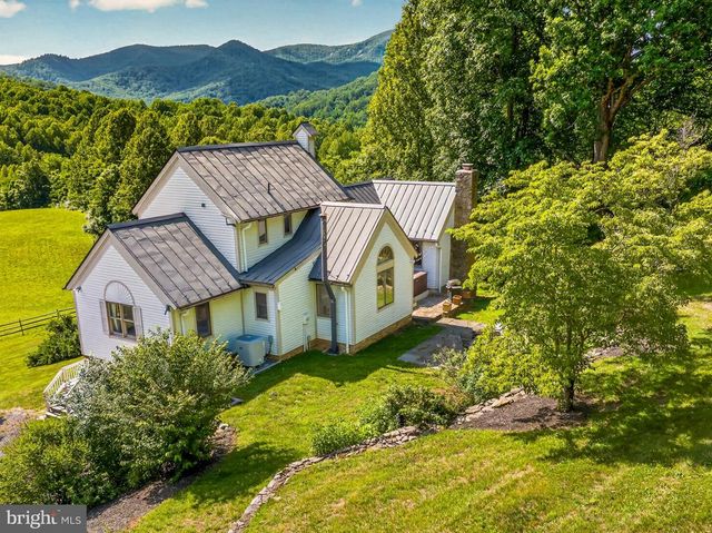 4028 S F T VALLEY RD, Etlan, VA 22719