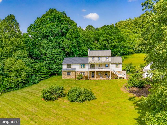 4028 S F T VALLEY RD, Etlan, VA 22719