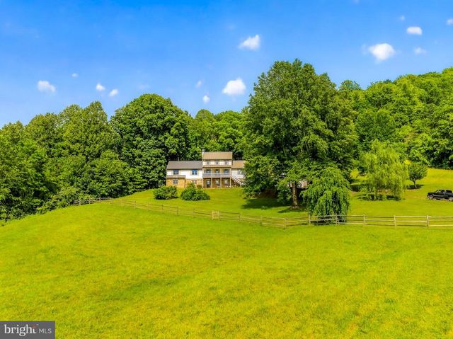 4028 S F T VALLEY RD, Etlan, VA 22719