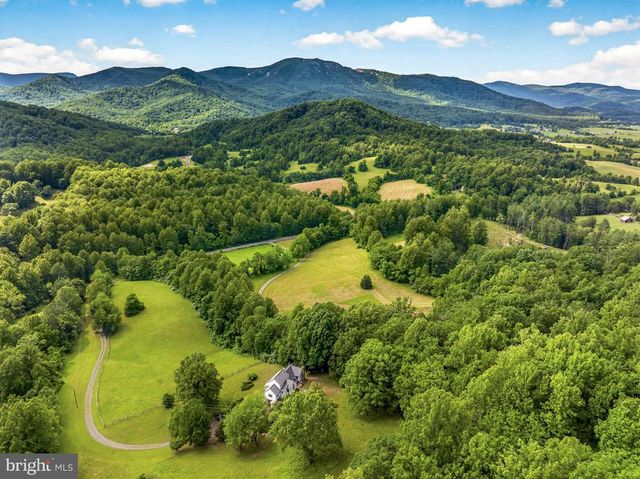 4028 S F T VALLEY RD, Etlan, VA 22719