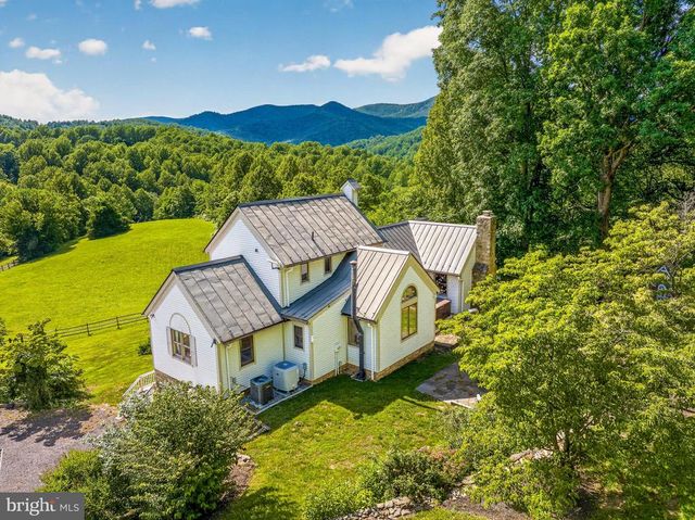 4028 S F T VALLEY RD, Etlan, VA 22719