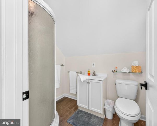 4028 S F T VALLEY RD, Etlan, VA 22719