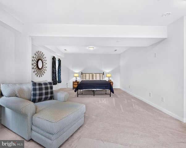 4028 S F T VALLEY RD, Etlan, VA 22719