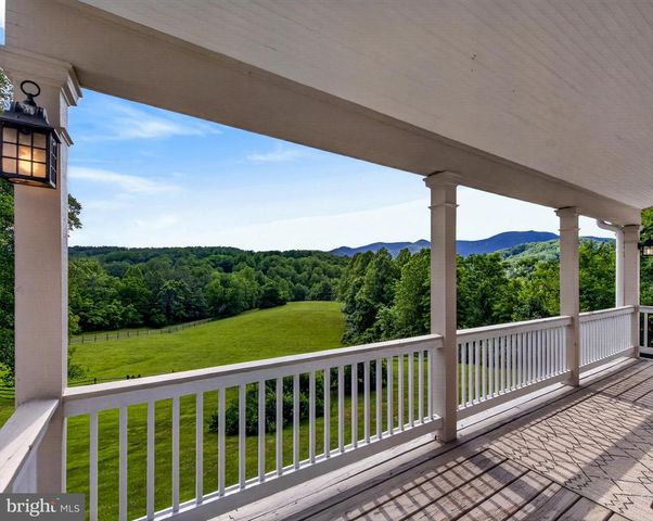 4028 S F T VALLEY RD, Etlan, VA 22719
