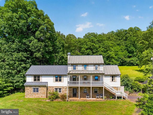 4028 S F T VALLEY RD, Etlan, VA 22719