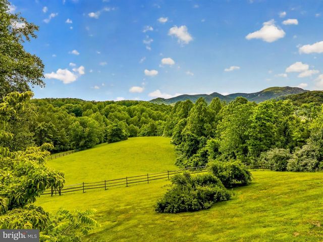 4028 S F T VALLEY RD, Etlan, VA 22719