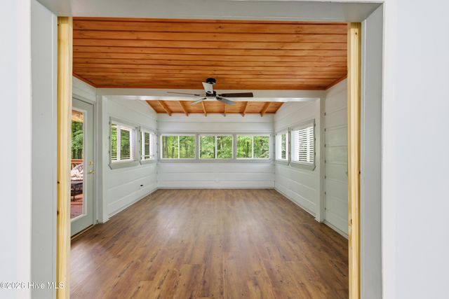 680 Hawthorne Lane, Murphy, NC 28906
