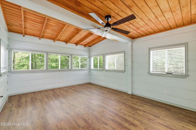 680 Hawthorne Lane, Murphy, NC 28906