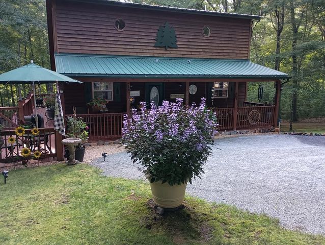 680 Hawthorne Lane, Murphy, NC 28906