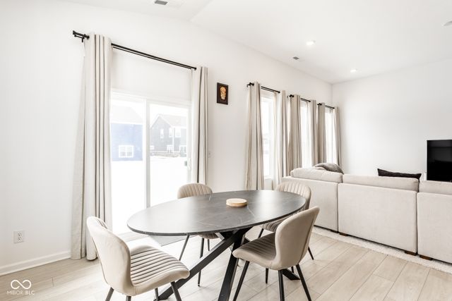 1339 LITTLE RODEO Place, Greenwood, IN 46143