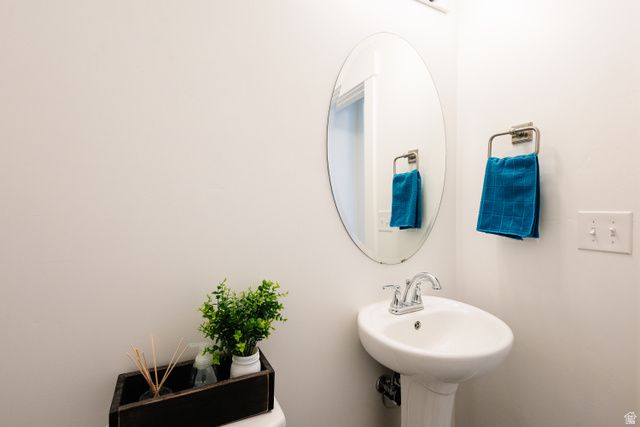 3892 W PILTON CT, Taylorsville, UT 84129