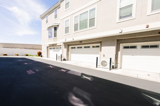 3892 W PILTON CT, Taylorsville, UT 84129