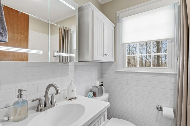 2270 Worth Lane NW, Charleston, TN 37310