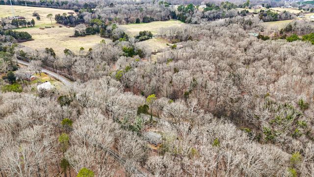 2270 Worth Lane NW, Charleston, TN 37310