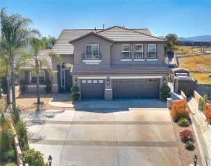 41403 Mackenzie Court, Murrieta, CA 92562