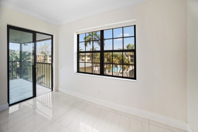 2355 Linton Ridge Circle F10, Delray Beach, FL 33444