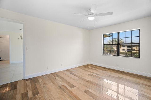 2355 Linton Ridge Circle F10, Delray Beach, FL 33444