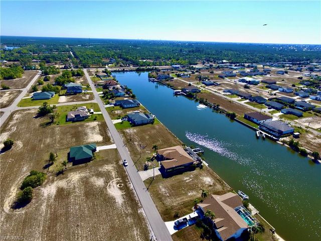 4216 NW 33rd LN, Cape Coral, FL 33993