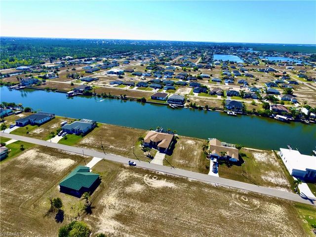 4216 NW 33rd LN, Cape Coral, FL 33993