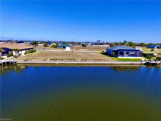 4216 NW 33rd LN, Cape Coral, FL 33993