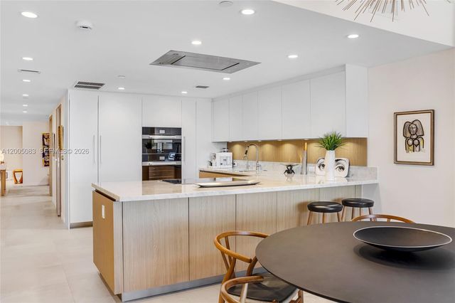 1135 103rd St 504, Bay Harbor Islands, FL 33154