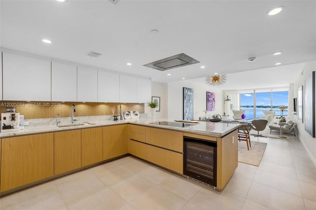1135 103rd St 504, Bay Harbor Islands, FL 33154
