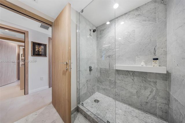 1135 103rd St 504, Bay Harbor Islands, FL 33154