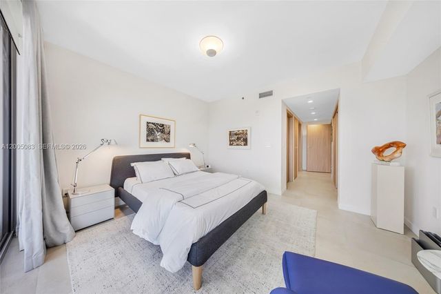 1135 103rd St 504, Bay Harbor Islands, FL 33154