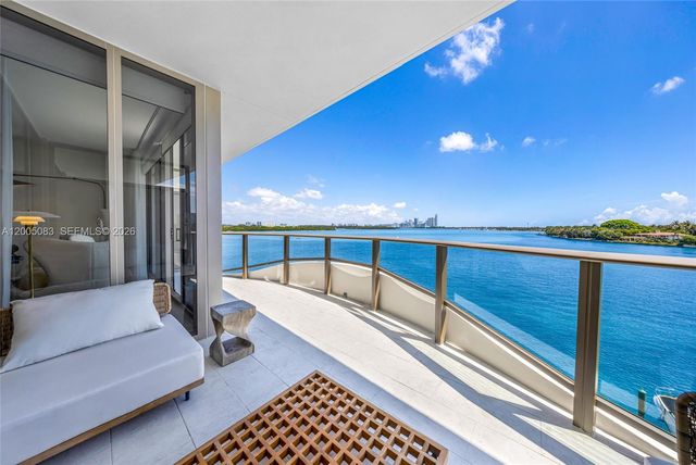 1135 103rd St 504, Bay Harbor Islands, FL 33154