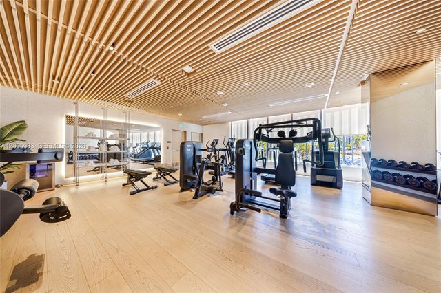 1135 103rd St 504, Bay Harbor Islands, FL 33154