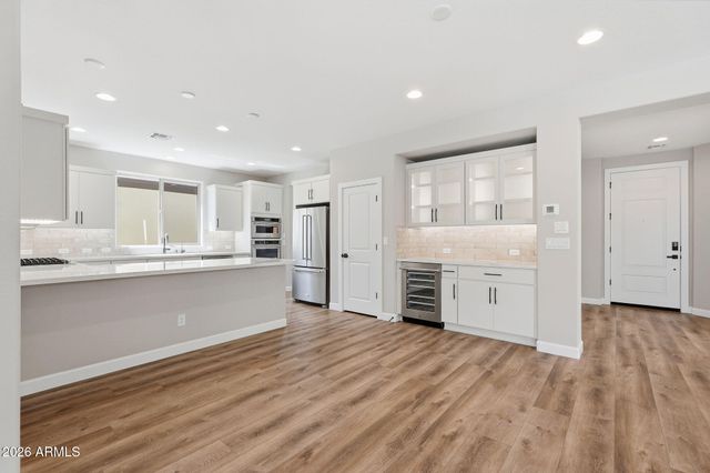 431 E BRACCIANO Avenue, Queen Creek, AZ 85140