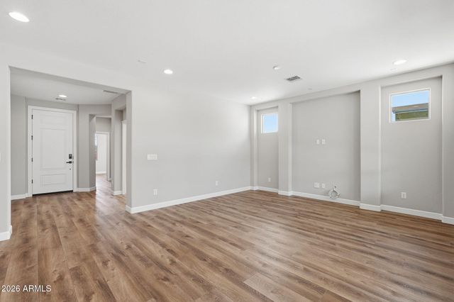 431 E BRACCIANO Avenue, Queen Creek, AZ 85140