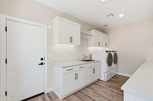 431 E BRACCIANO Avenue, Queen Creek, AZ 85140