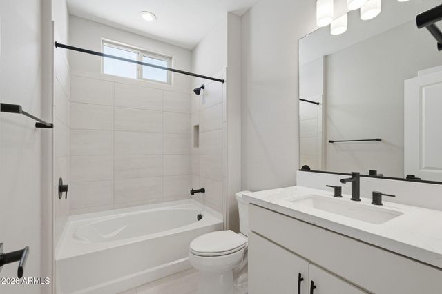 431 E BRACCIANO Avenue, Queen Creek, AZ 85140