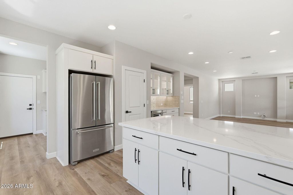 Image 10 of property listing at 431 E BRACCIANO Avenue, Queen Creek, AZ 85140