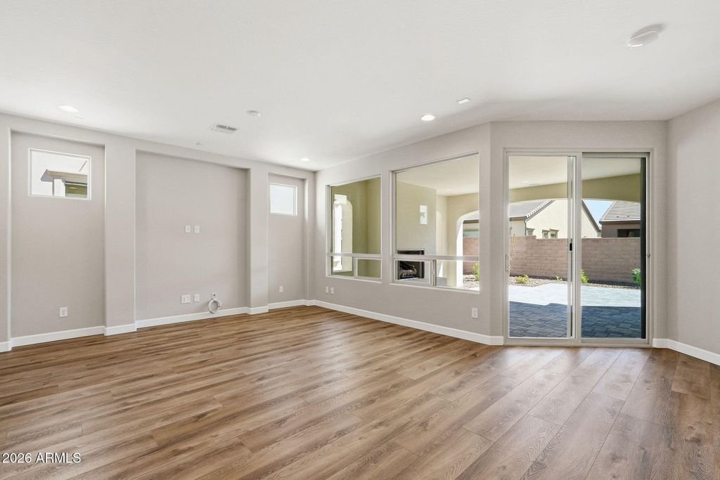 Image 16 of property listing at 431 E BRACCIANO Avenue, Queen Creek, AZ 85140