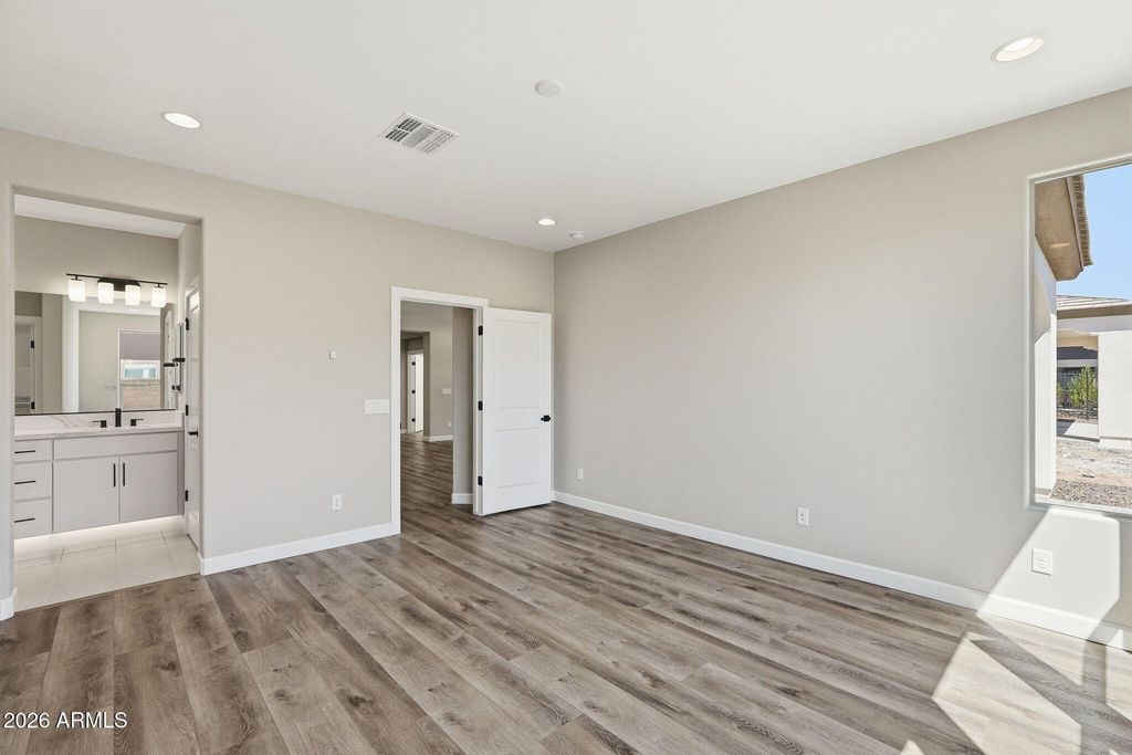 Image 25 of property listing at 431 E BRACCIANO Avenue, Queen Creek, AZ 85140