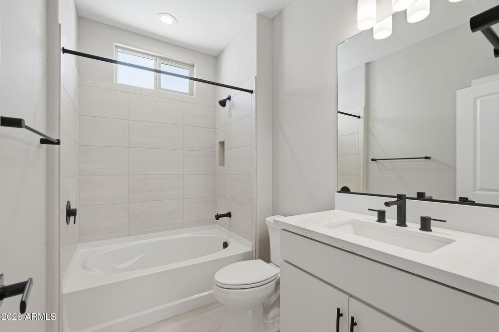 Image 28 of property listing at 431 E BRACCIANO Avenue, Queen Creek, AZ 85140