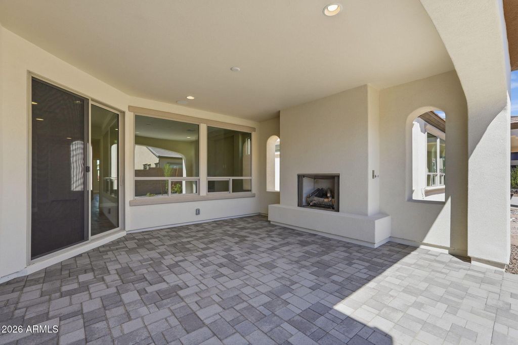 Image 6 of property listing at 431 E BRACCIANO Avenue, Queen Creek, AZ 85140