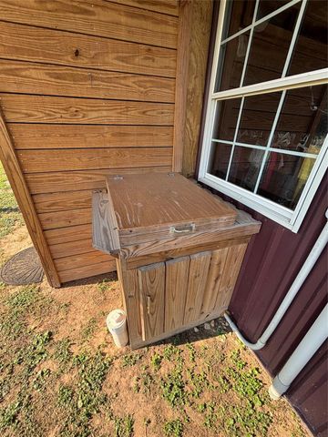 38042 N Highway 6, Hempstead, TX 77445