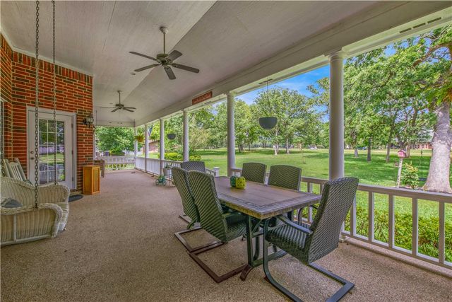 7 Hickory Ridge Lane, Hilltop Lakes, TX 77871