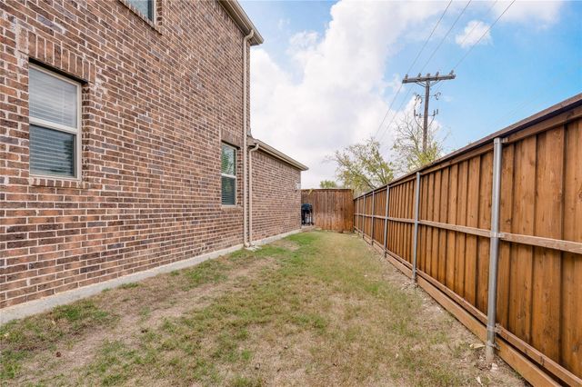 4800 Tahoe Trail, Carrollton, TX 75010