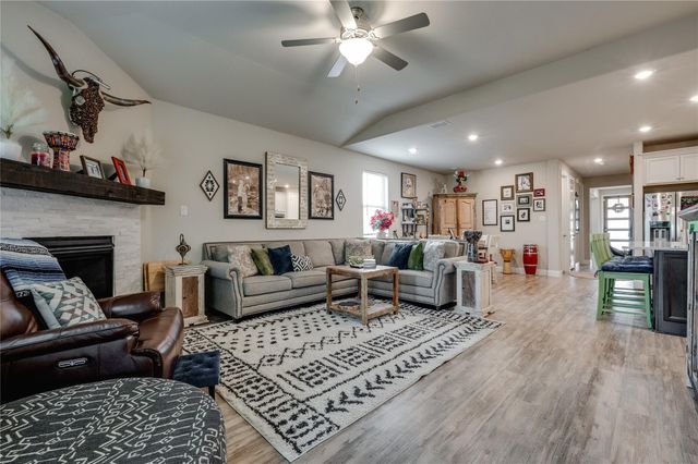 4800 Tahoe Trail, Carrollton, TX 75010