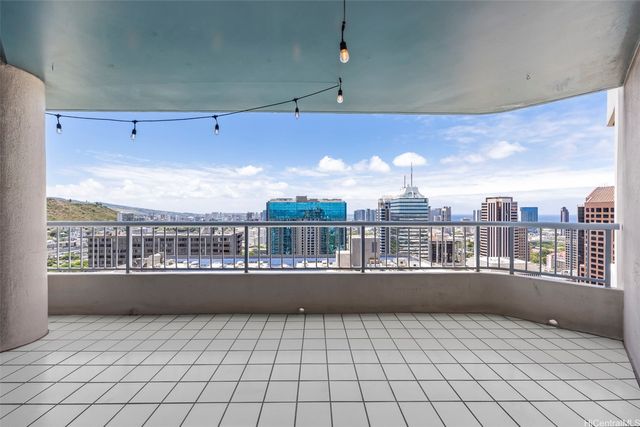 1212 Nuuanu Avenue 3801, Honolulu, HI 96817
