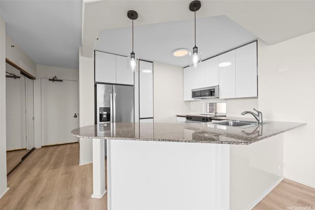 1212 Nuuanu Avenue 3801, Honolulu, HI 96817