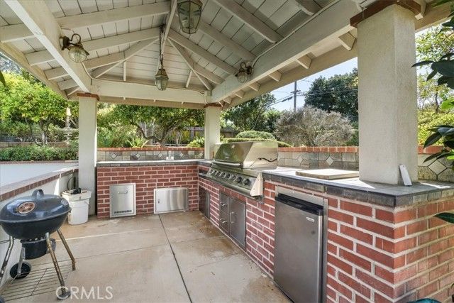 2218 Glacier, Santa Maria, CA 93455