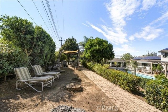 2218 Glacier, Santa Maria, CA 93455