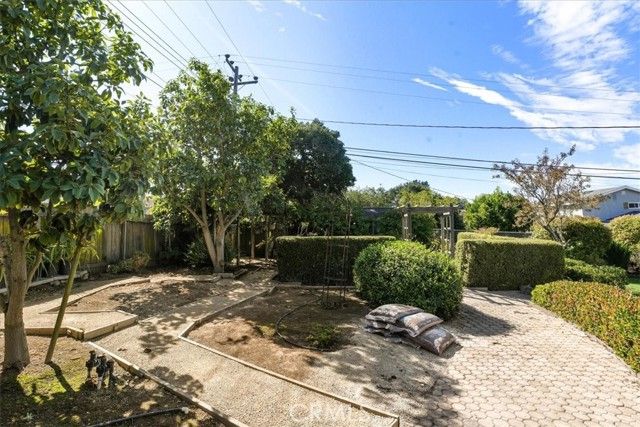 2218 Glacier, Santa Maria, CA 93455